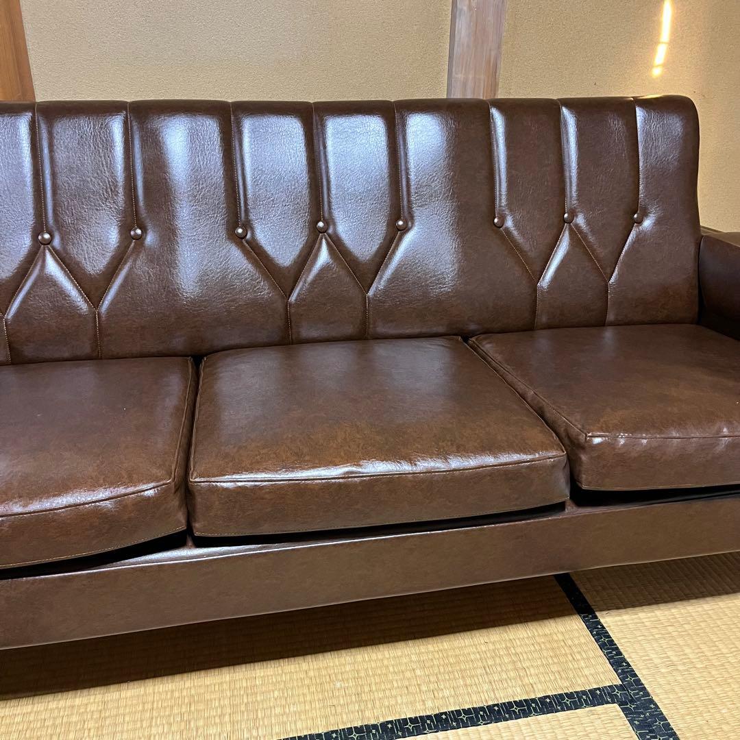 2/15まで！　昭和レトロ　ブラウン　合皮3人掛けソファー
