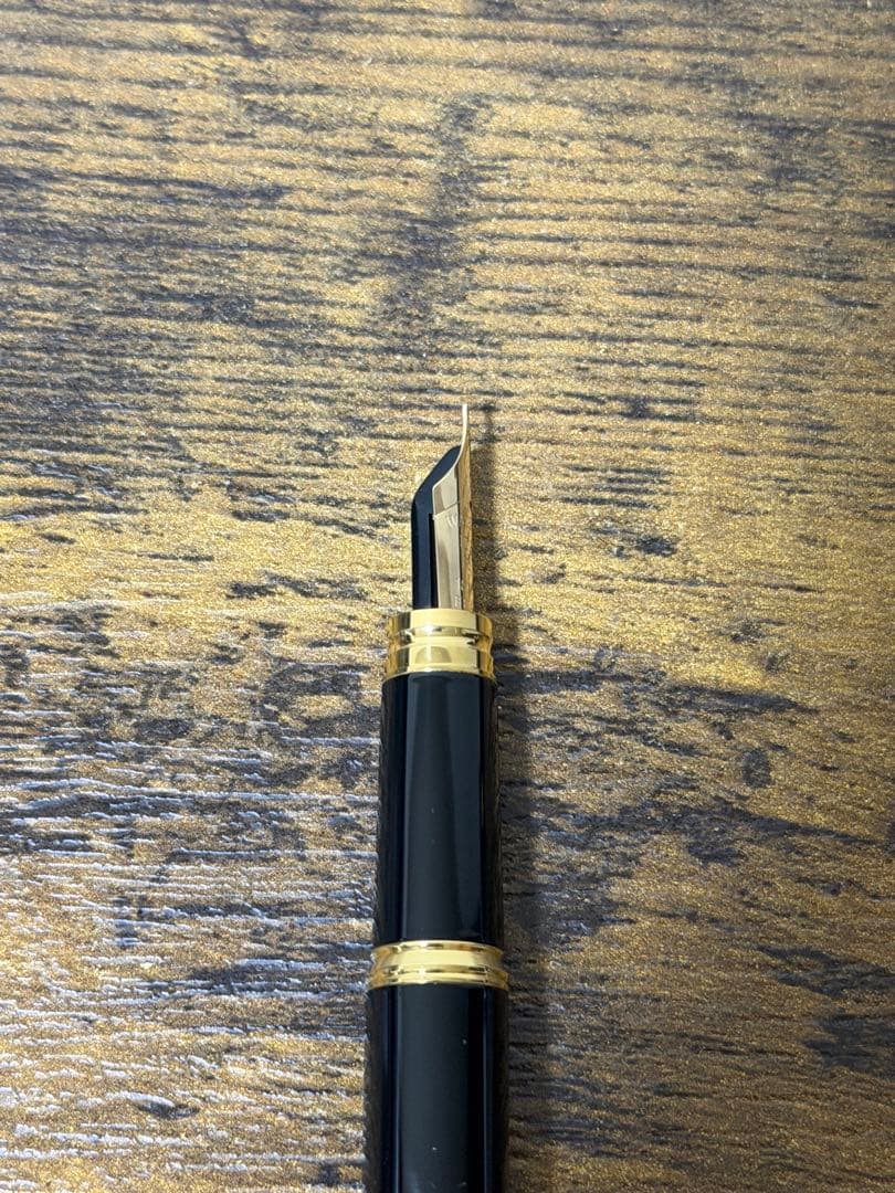 新品　非売品　JAL　グローバルクラブ　1990 F 18k ゴールド　万年筆