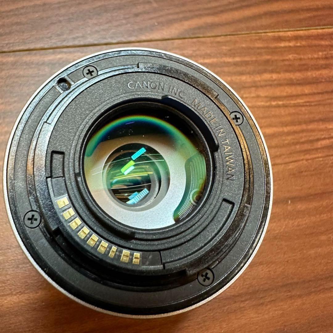 Canon EOS Kiss M 標準レンズキット 一眼レフカメ 0311