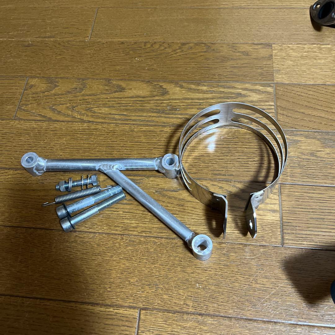 隔壁マフラー　アドレスv125g アドレスv125s