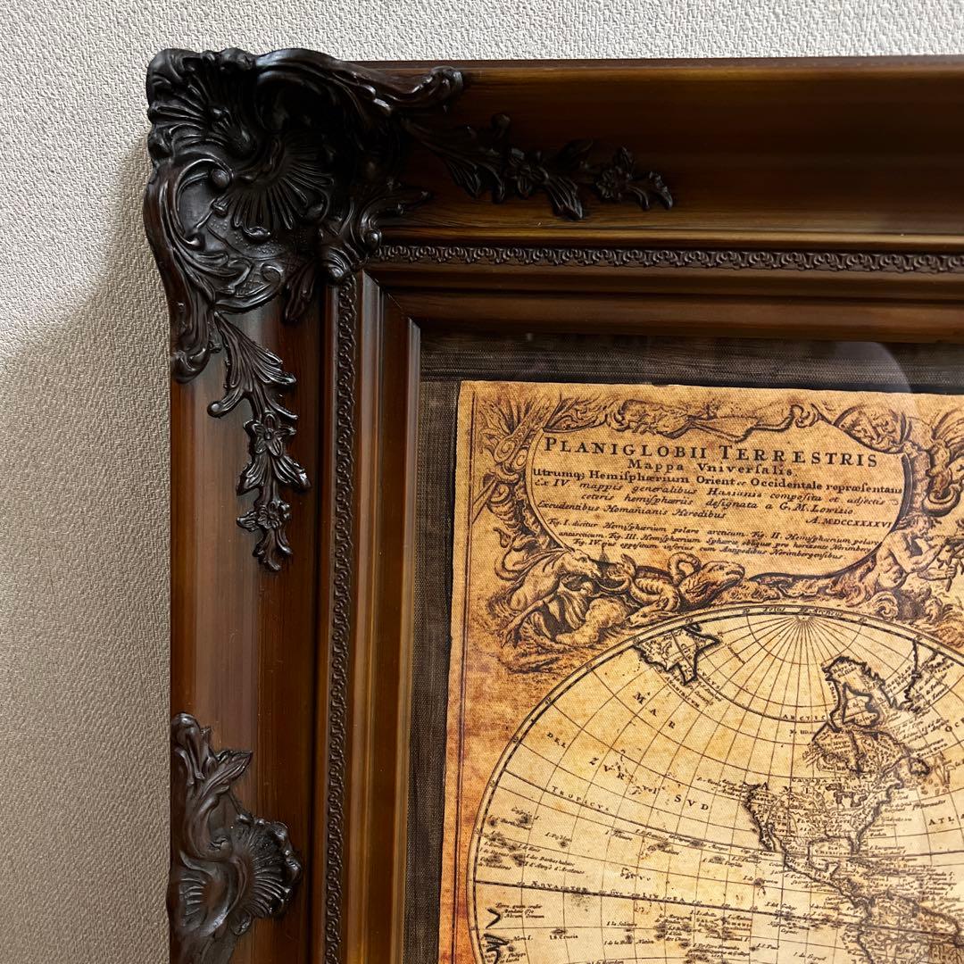 アンティークな木製 フレーム