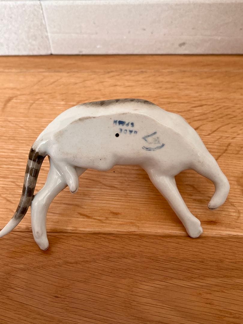 ねこ　置物　スペイン