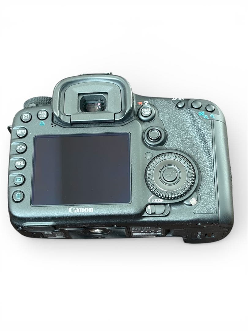 【美品】Canon EOS 7D デジタル一眼レフカメラ