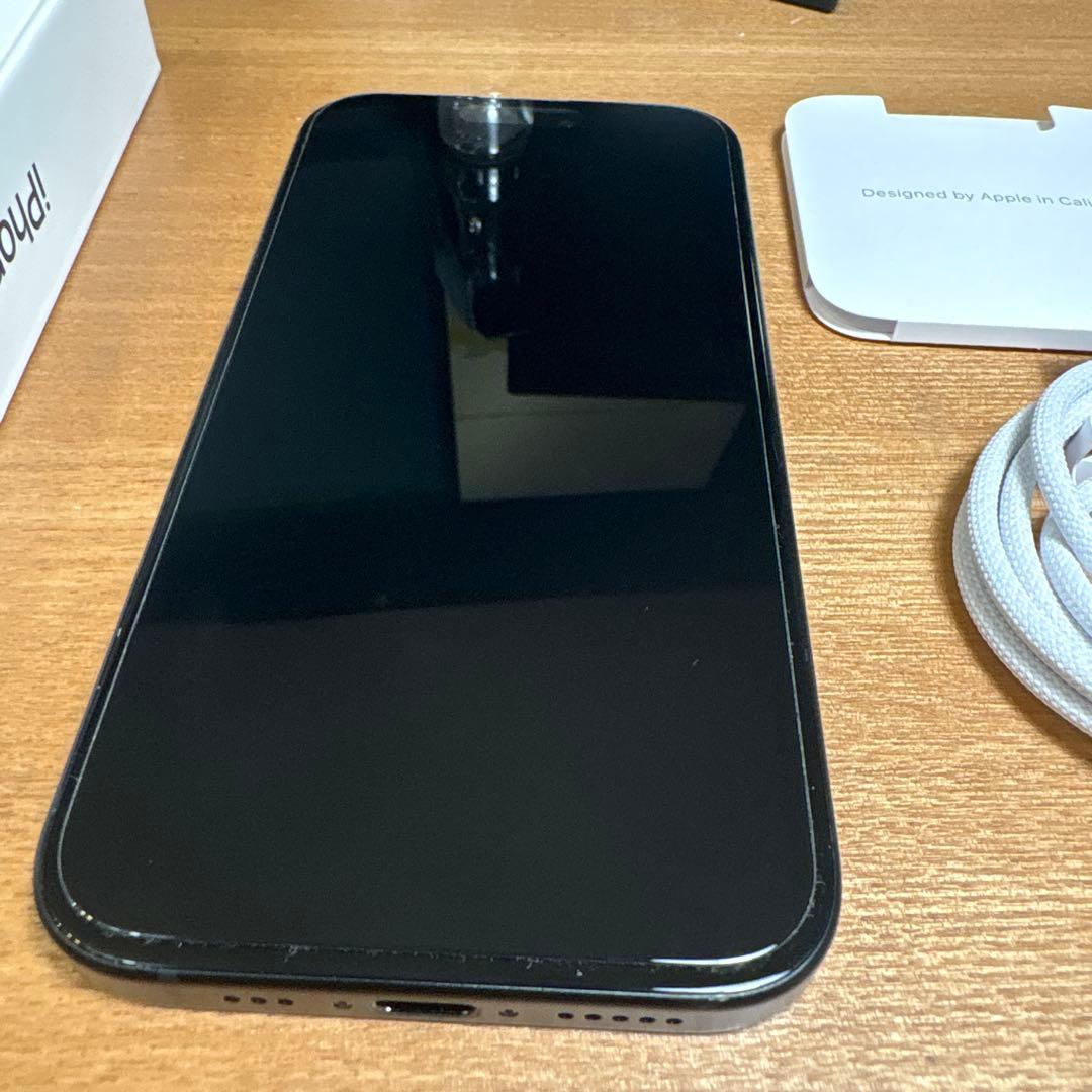 Apple iPhone 15 ブラック　128GB