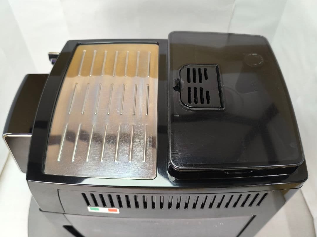 デロンギマグニフィカS コンパクト全自動コーヒーマシン ECAM23120B 0