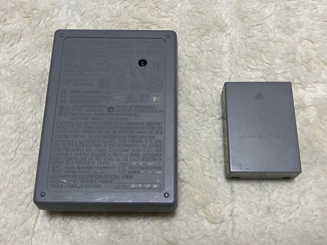 ジャンク オリンパス E-M5 ボディ 故障品