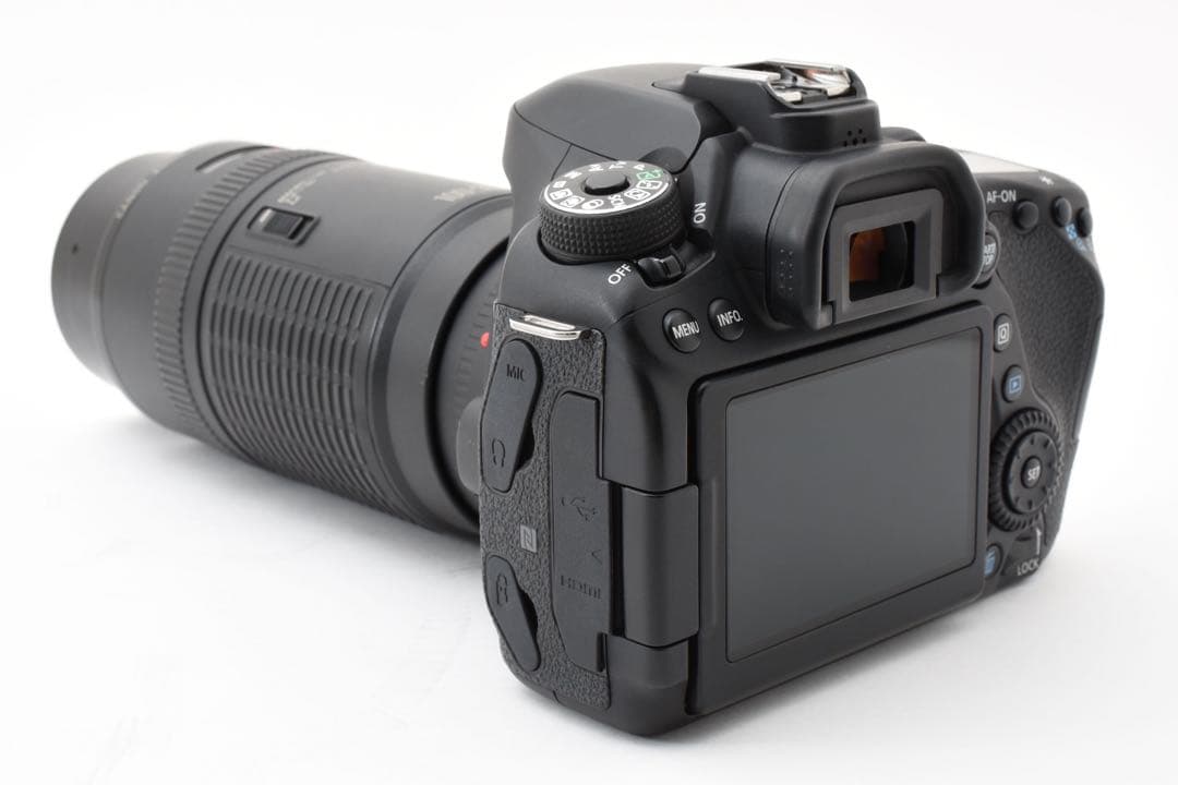 保証付き/デジタル一眼レフカメラ Canon EOS 80D/望遠レンズセット