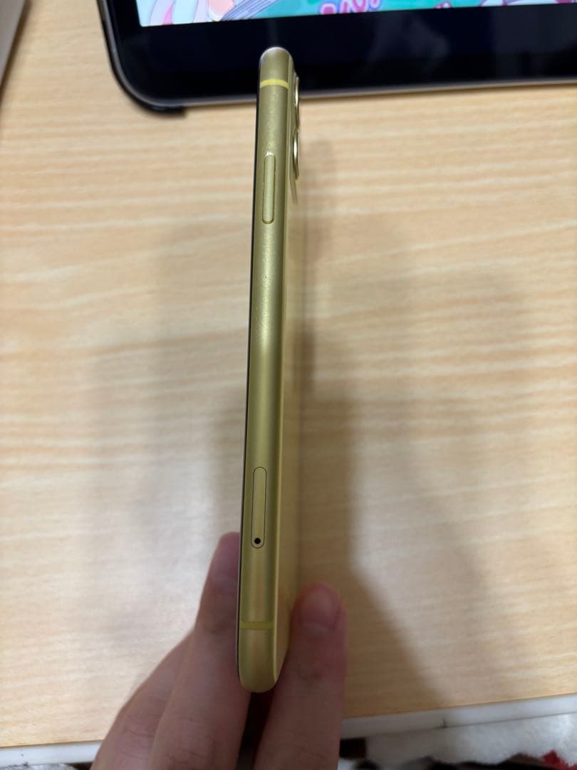 Apple iPhone 11 イエロー 本体 64gb