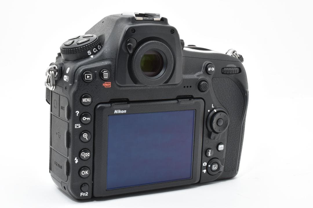 【極美品】Nikon D850 ボディ｜ショット数わずか 8,259枚