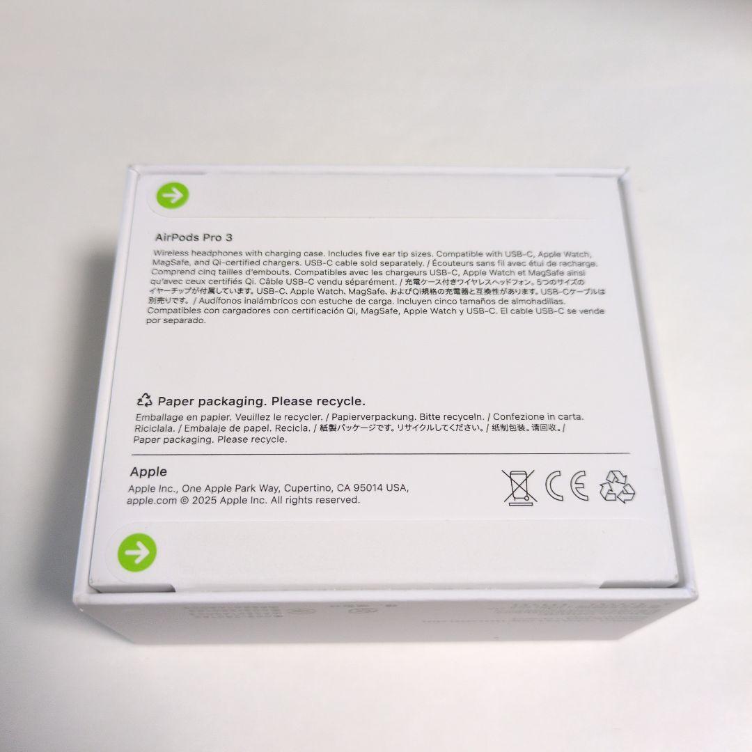 【新品未使用】AirPods Pro 3 本体 充電ケース付き