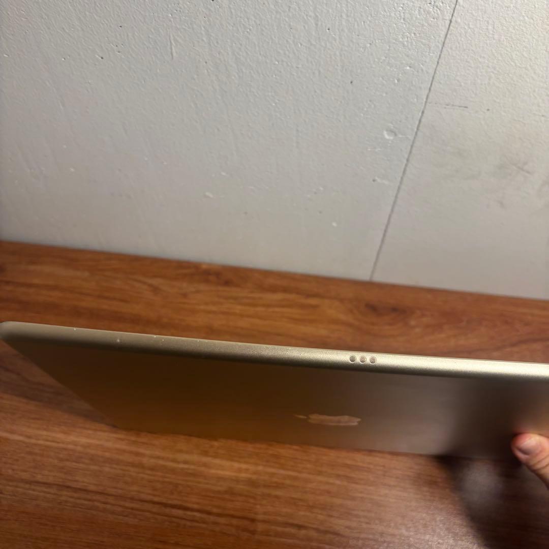 iPad Pro 第一世代　12.9 inch インチ　ゴールド　値下げ不可