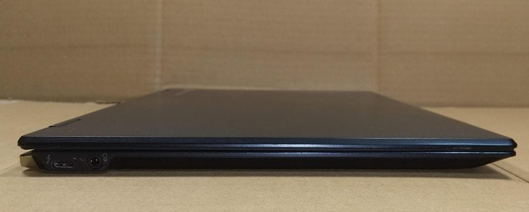 【8世代 i7】12.5型dynabook VZ82/HL 16GB 512GB