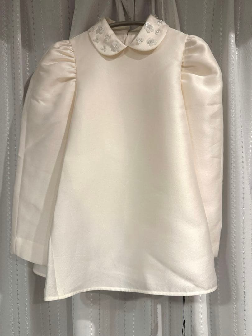 yori shirocon SAKURAビジューブラウス