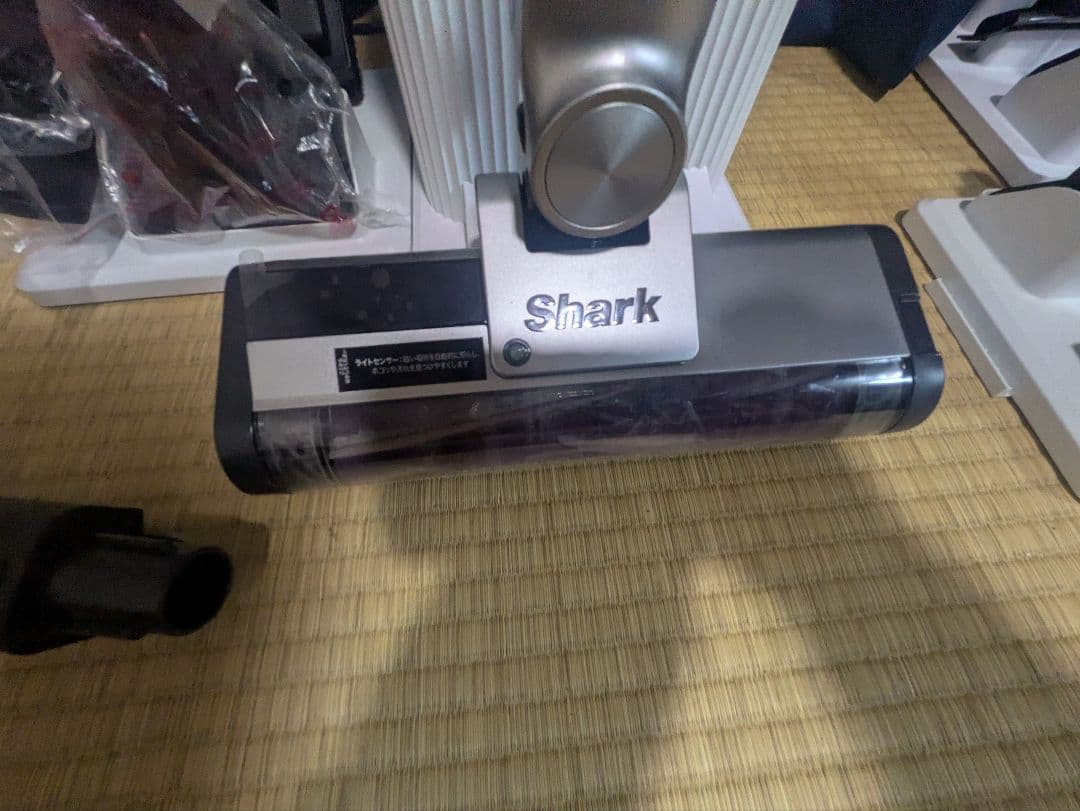 Shark 掃除機　CLEAN SENSE IQ IW3241　訳あり