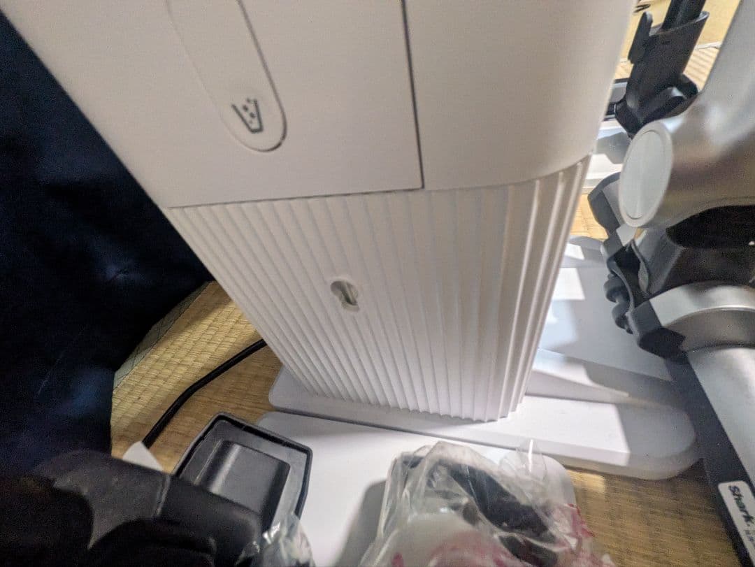 Shark 掃除機　CLEAN SENSE IQ IW3241　訳あり