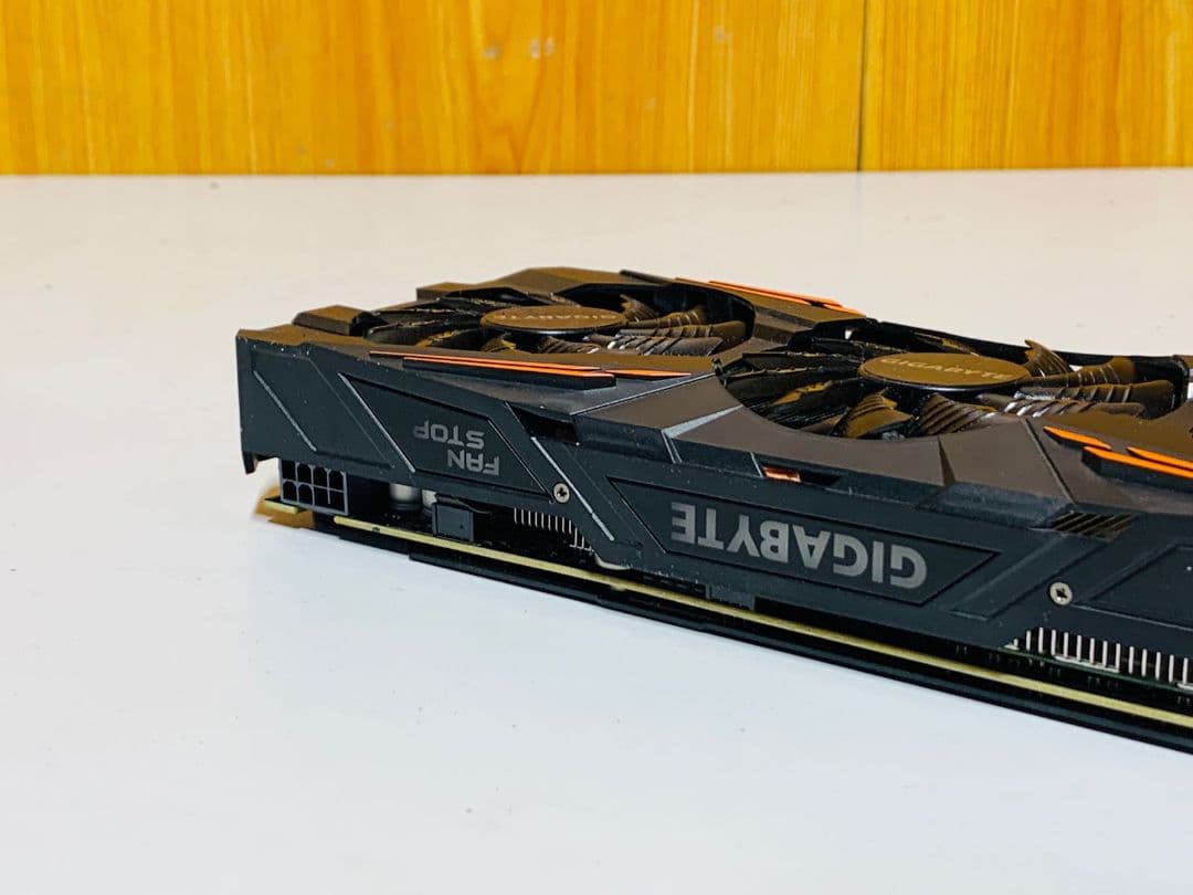 GIGABYTEGAMING -8GD GV-N 1070G1ギガバイトブラック