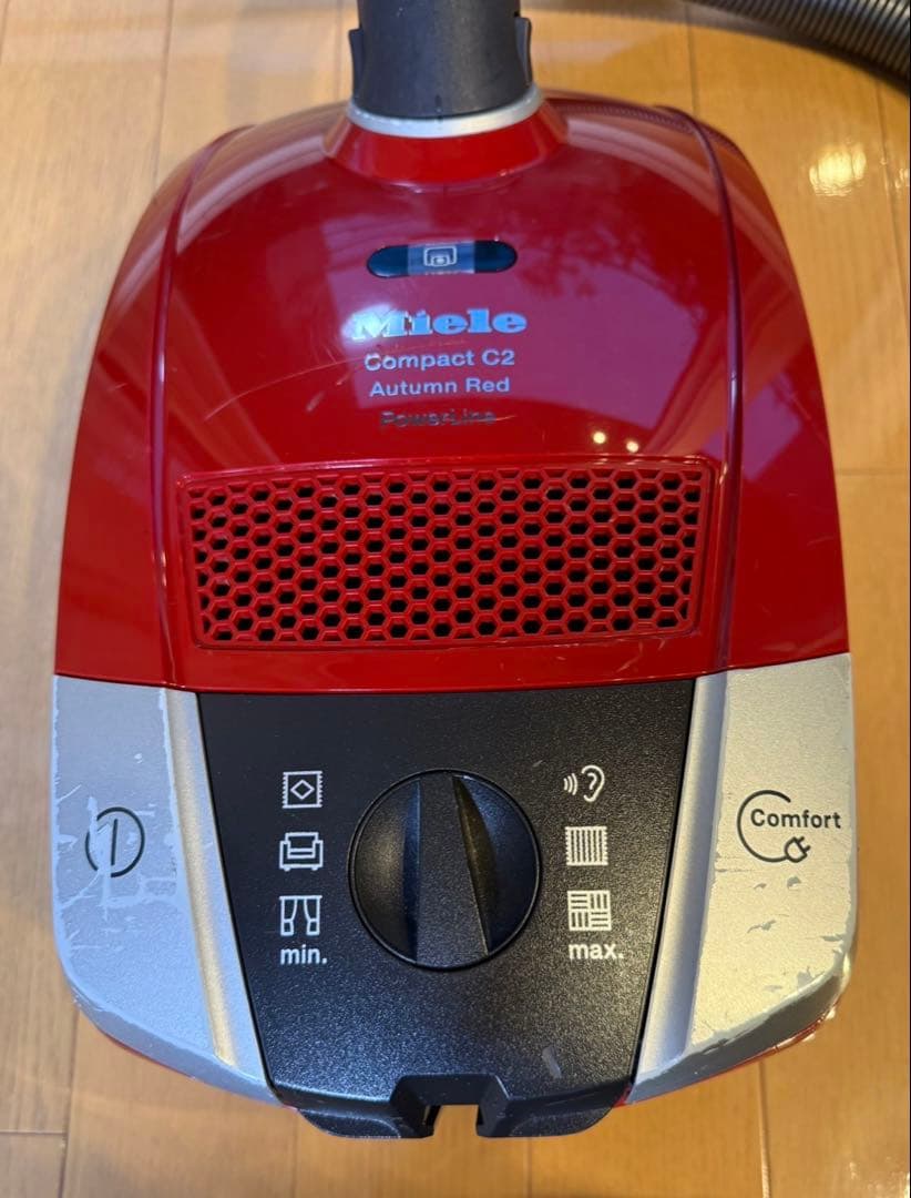 Miele Compact C2 掃除機本体・純正ダストバック6枚・取説付き
