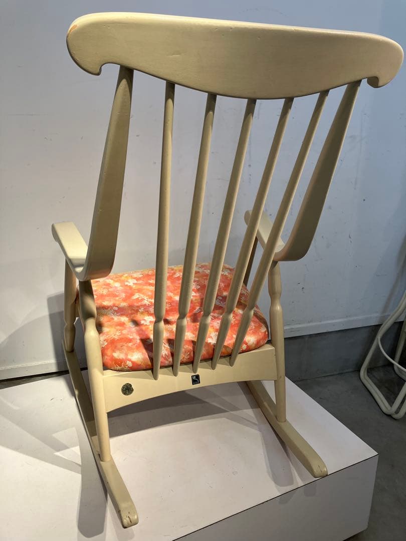 オールド、鳥取家具、ロッキングチェア、昭和レトロ、和モダン、キツツキ、日進木工、
