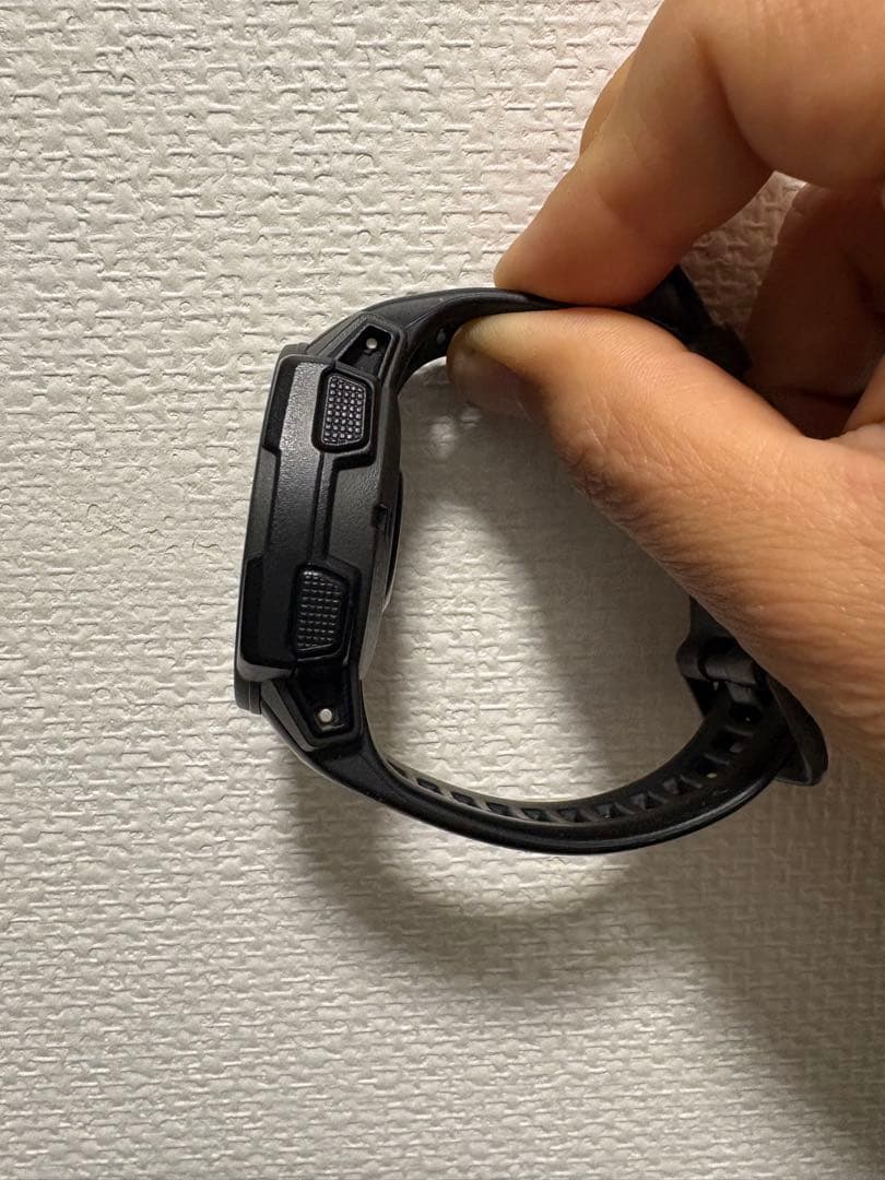 週末値下げ！　GARMIN INSTINCT DUAL POWER