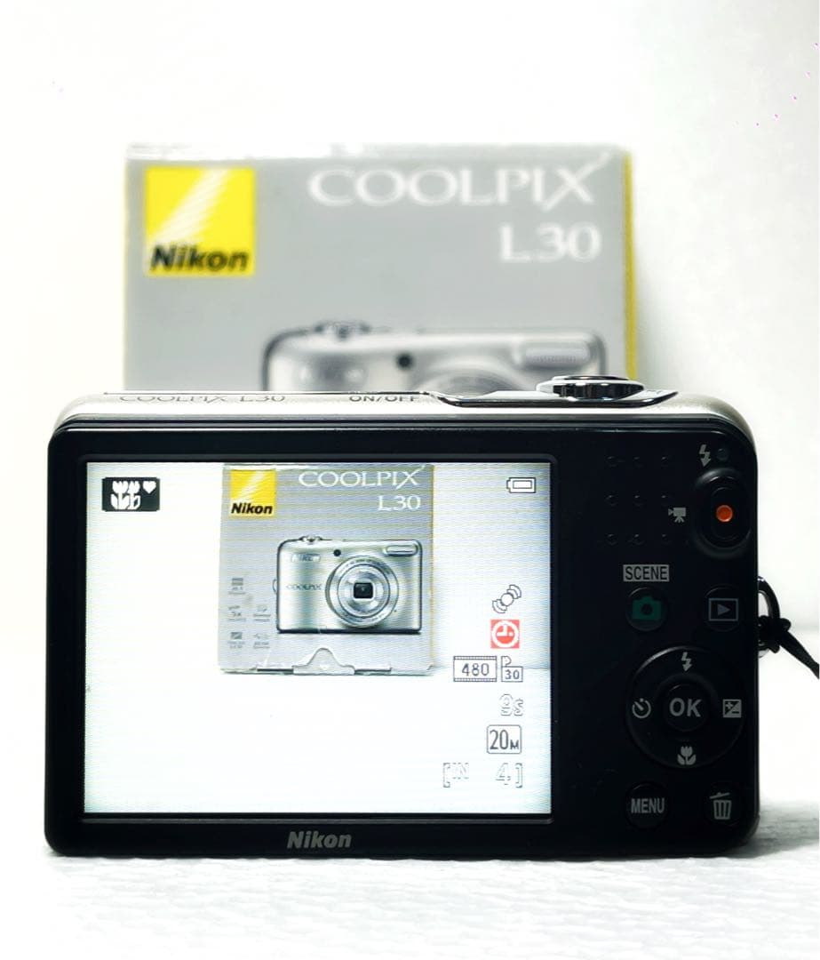Nikon COOLPIX L30 動作確認済 箱付属品有 単3対応