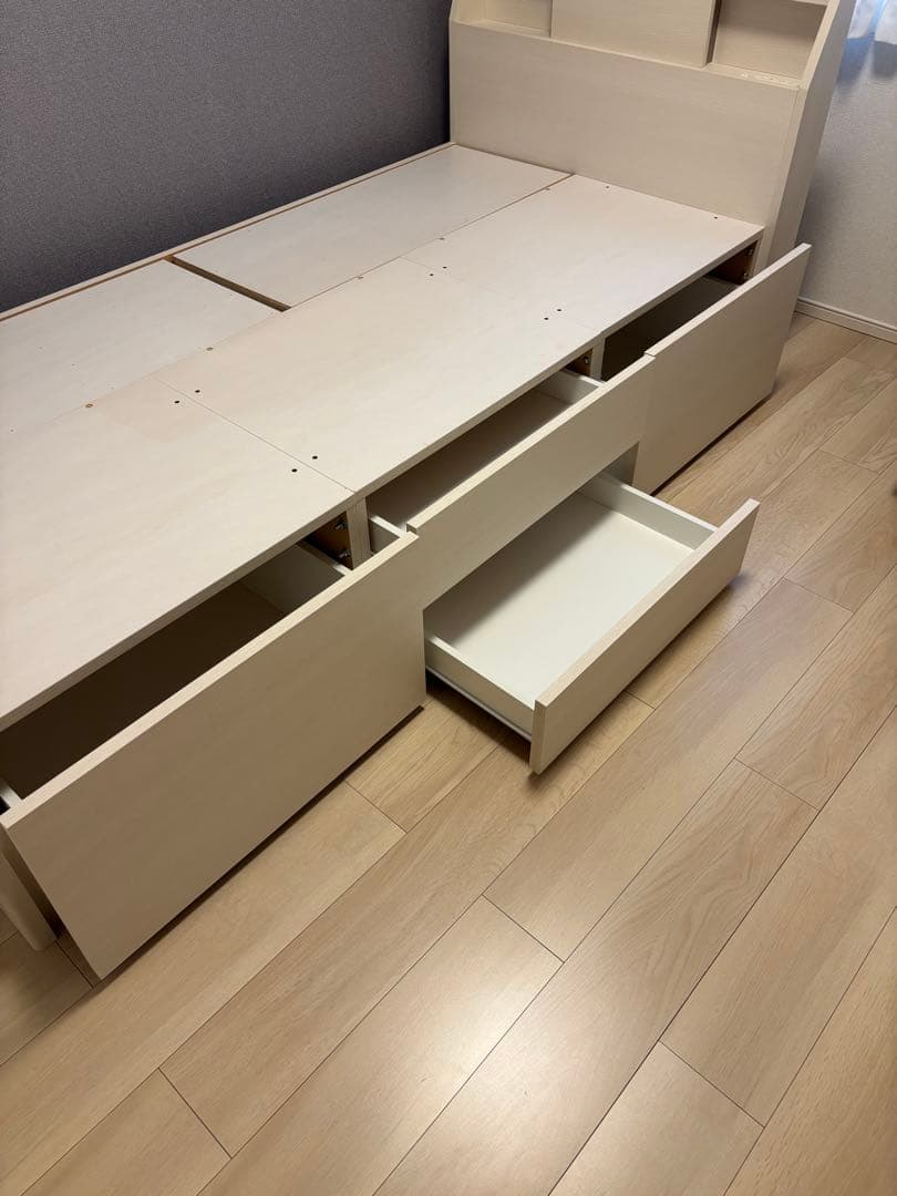 ニトリ・ベッドフレーム収納付き　シングル