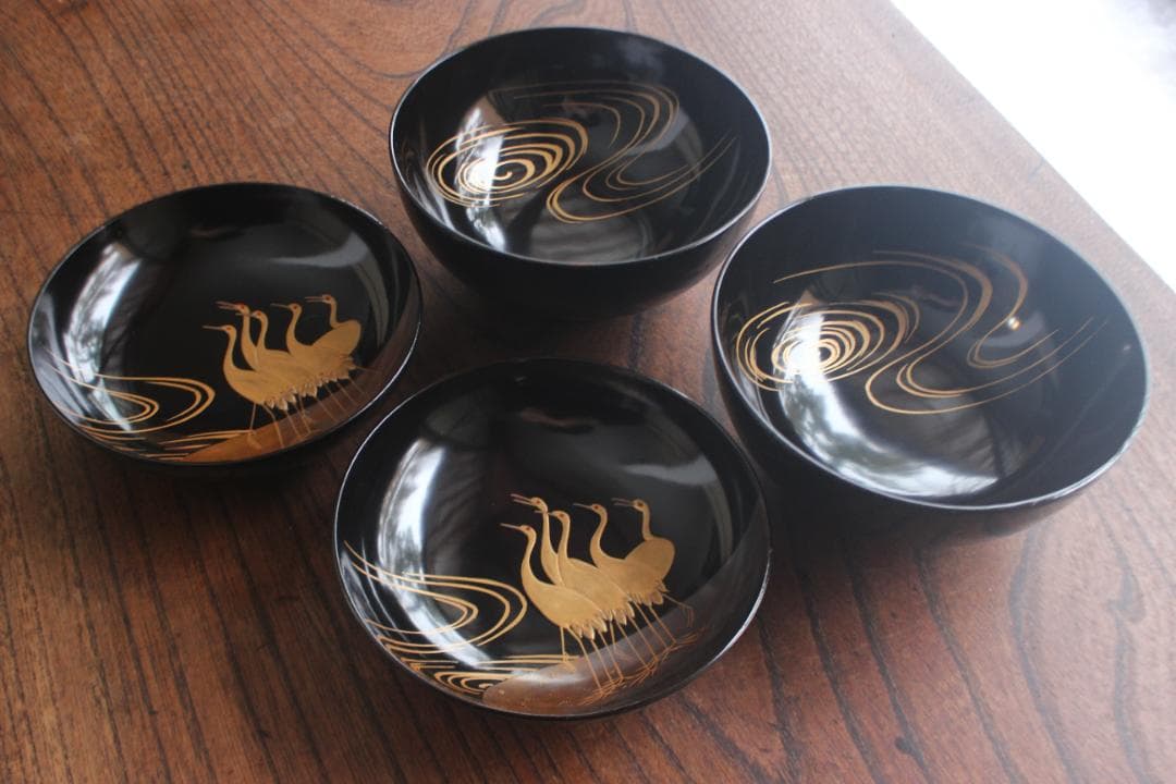 時代逸品！端正な黒漆に優美な光琳鶴蒔絵の映えるお椀2点（検輪島塗蒔絵椀