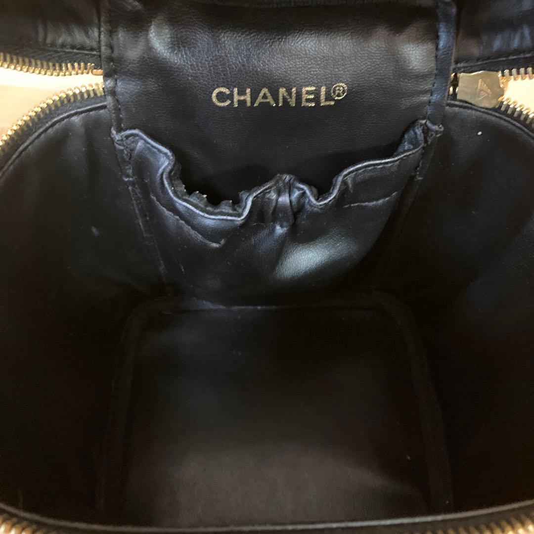 値下げ！CHANEL ブラックレザー バッグ