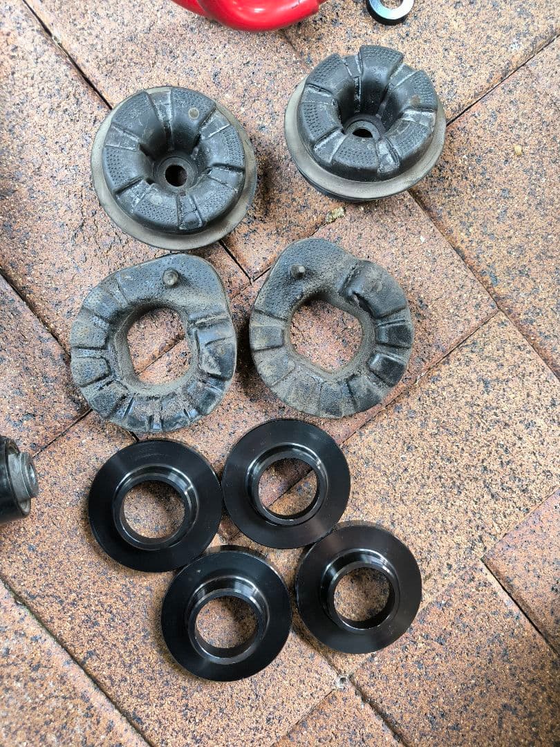 RS★R 車高調 Best☆i ニッサン リーフ用　BIN503M