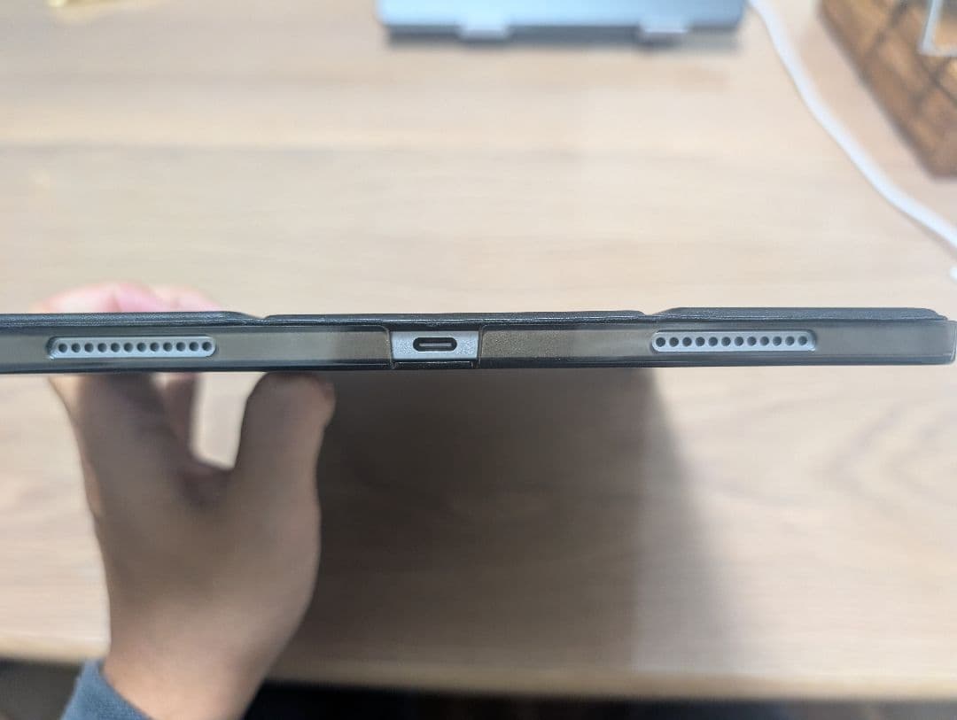 Apple iPad Air （M2） 13インチ 256GB　スペースグレー