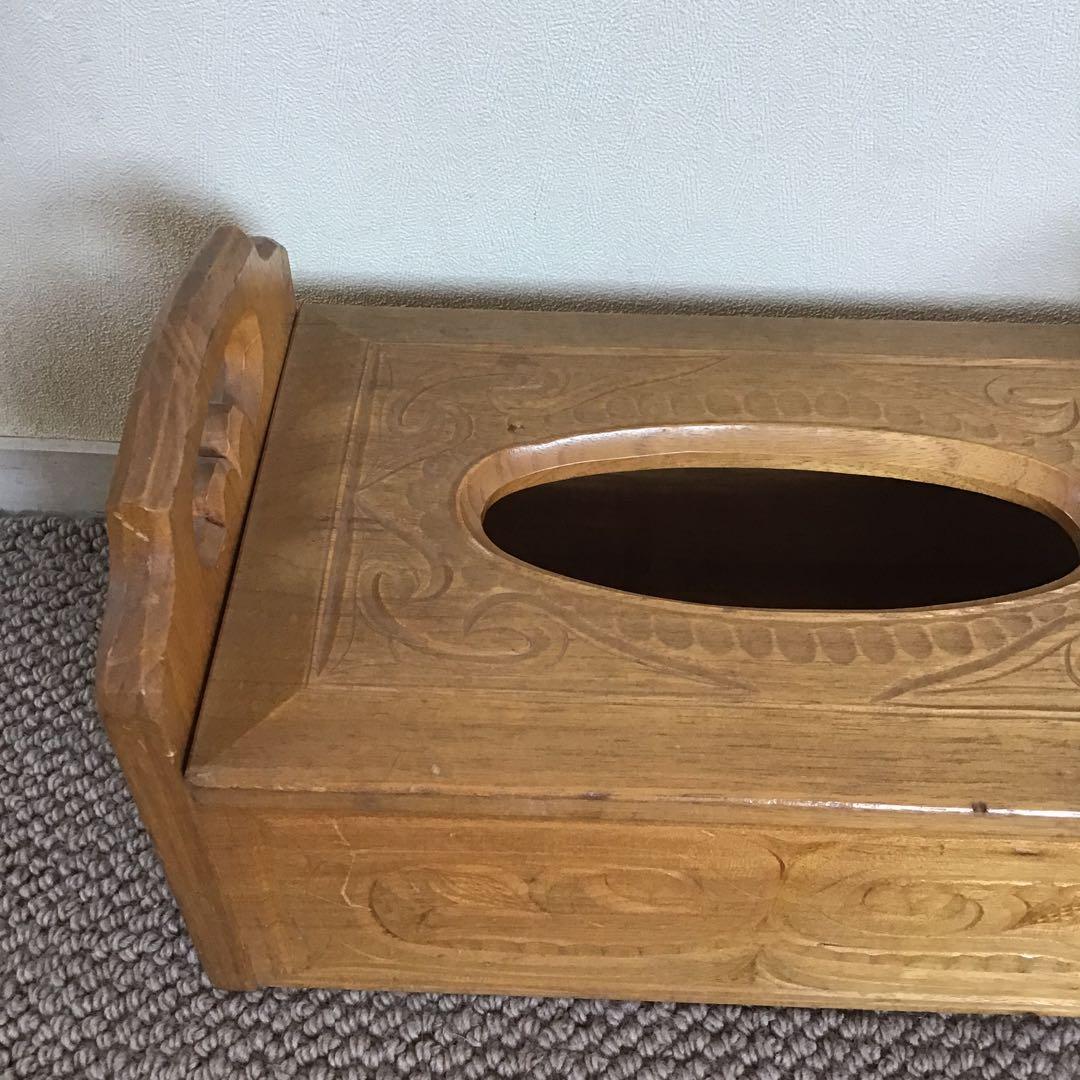 美品☆アイヌ工芸　木彫　アンティーク　アイヌ紋様 ティッシュボックス