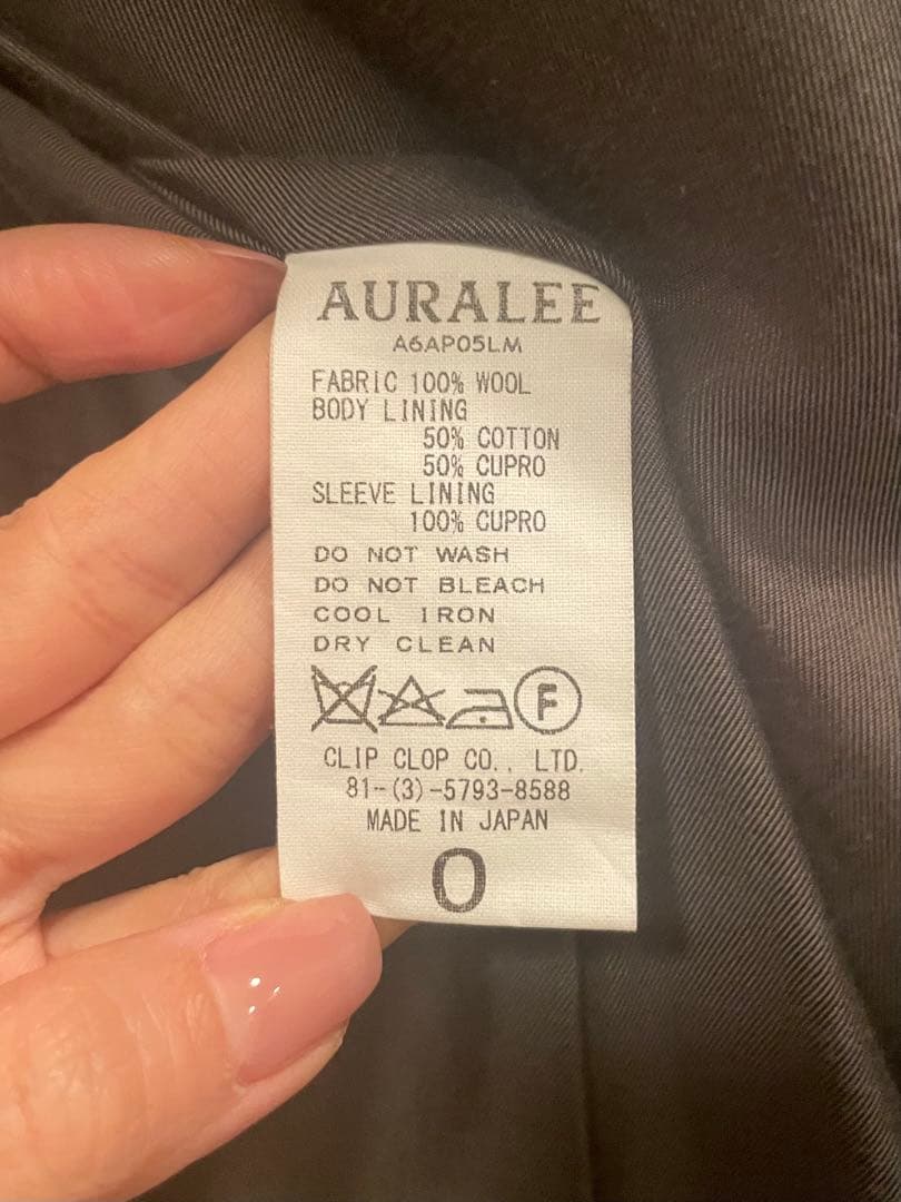 オーラリー　ショート丈コート