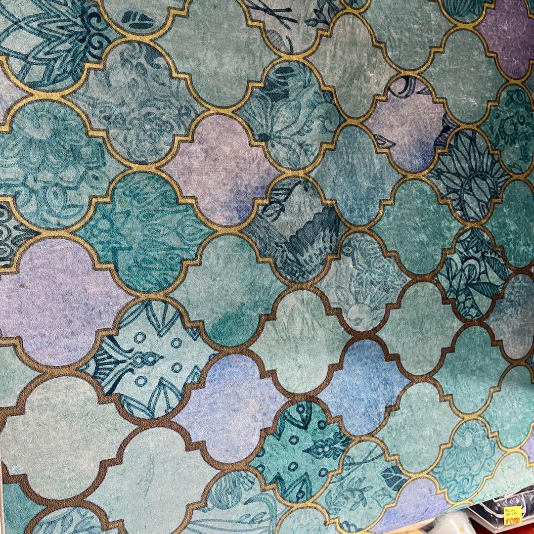 新品　モロッカン柄　アクセントラグ　グリーン　140×200