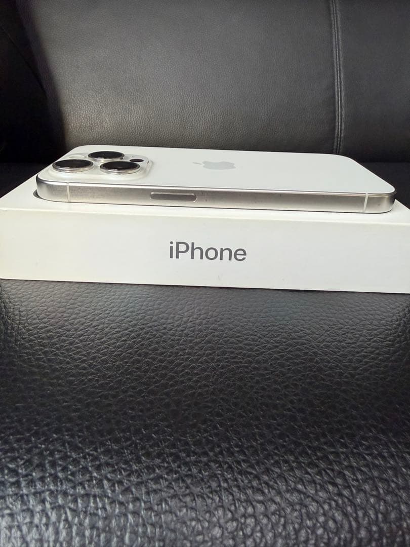 スマートフォン本体 Apple iPhone 15Pro