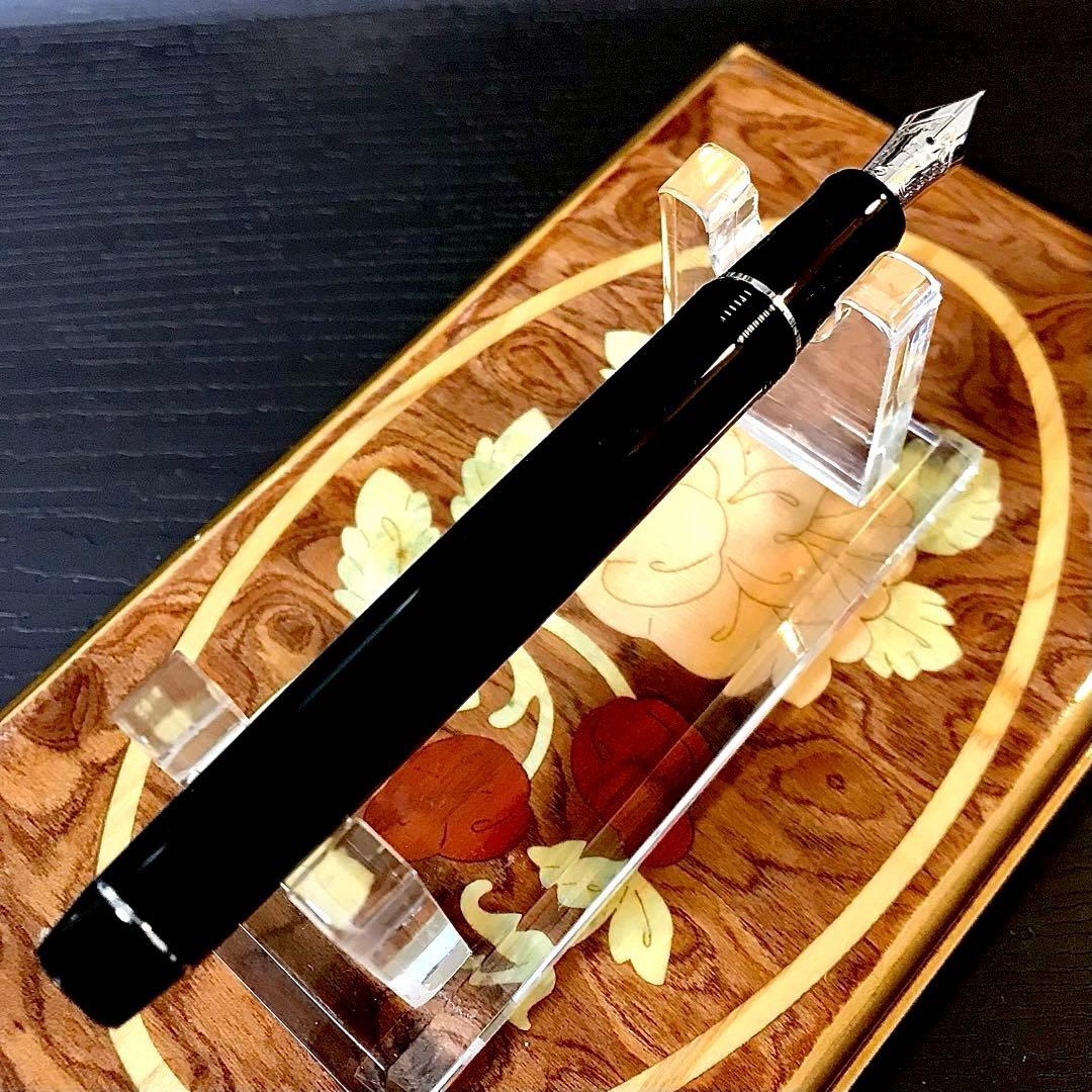 ☆ほぼ新品未使用☆美しいパイロットカスタムヘリテイジ91(ＦＭ)ブラック