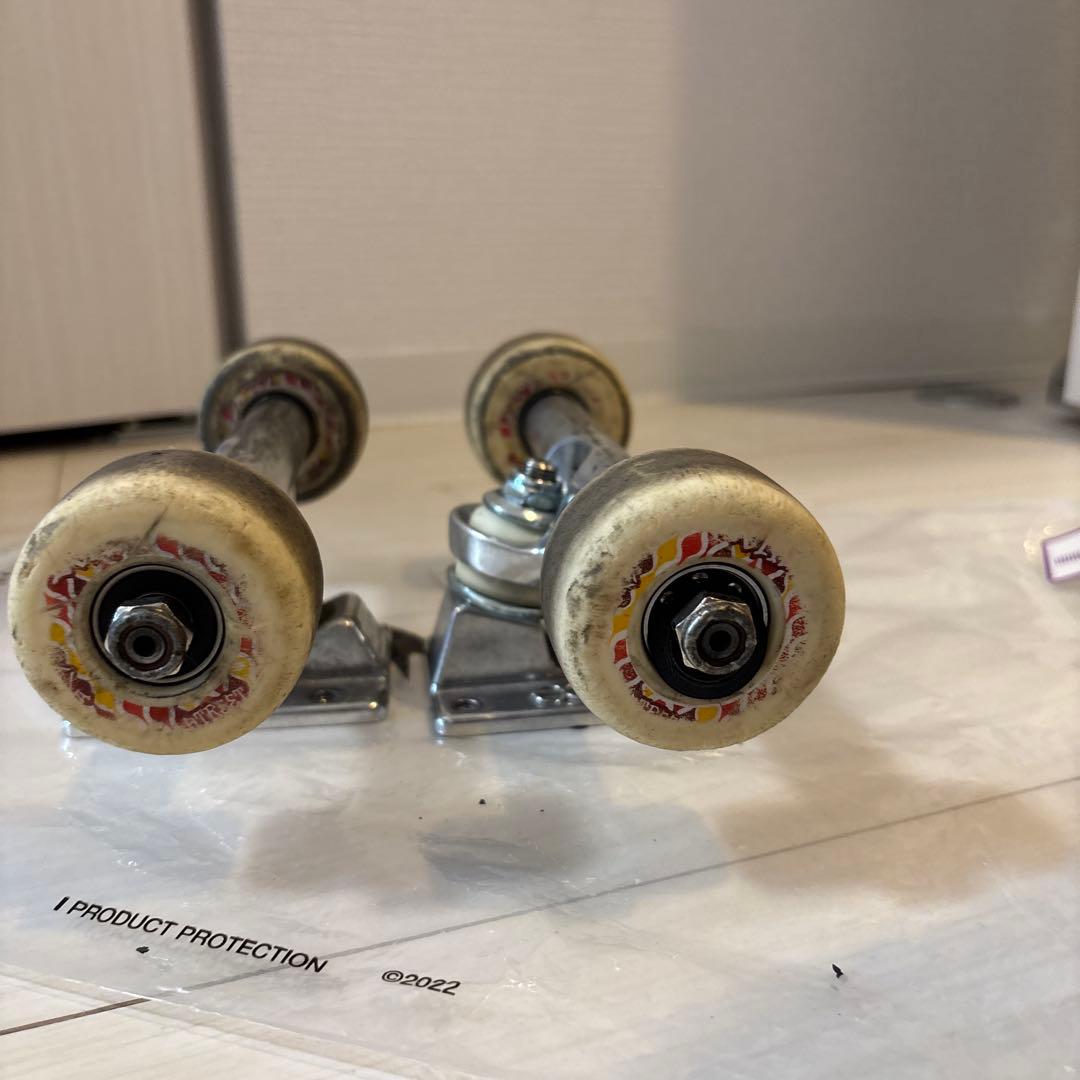 スケートボード トラック エース 8インチサイズ ＋ボーンズウィール