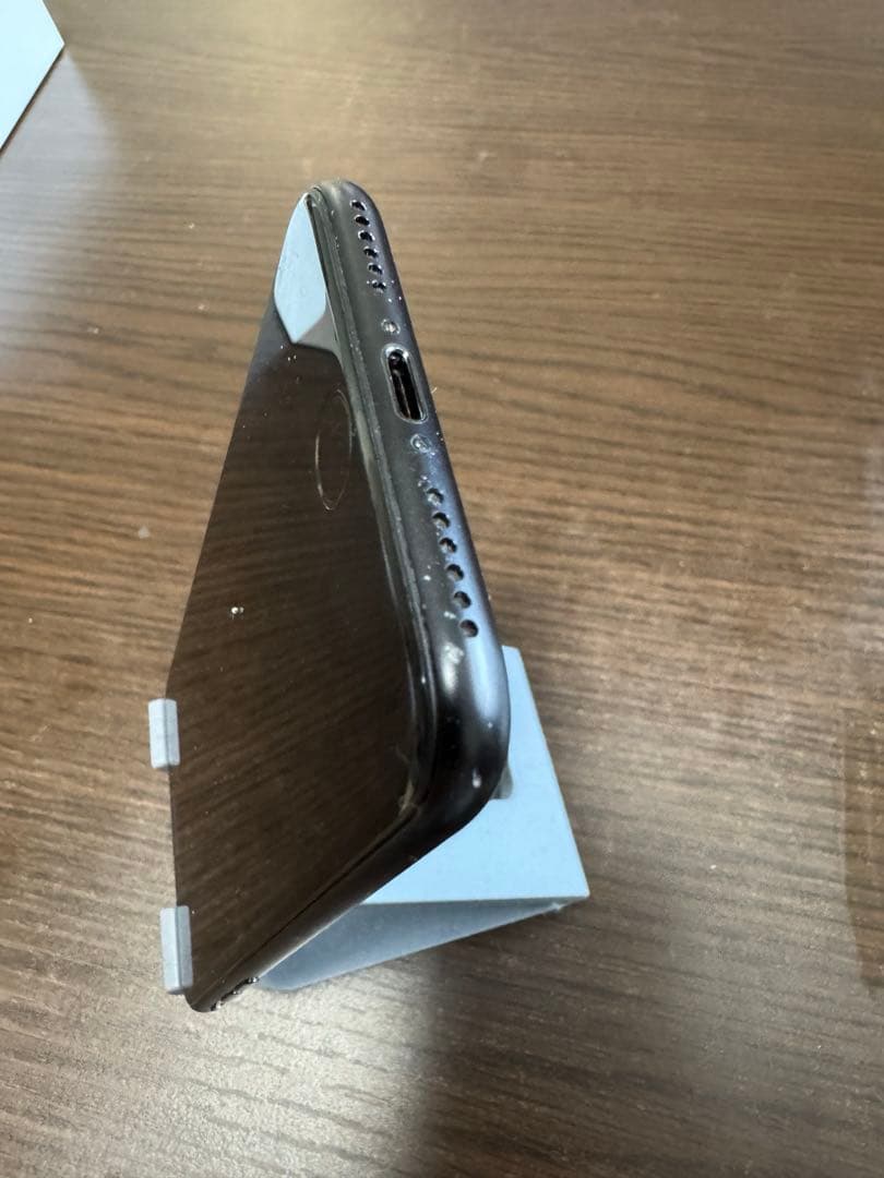 Apple iPhoneSE(第2世代) ブラック