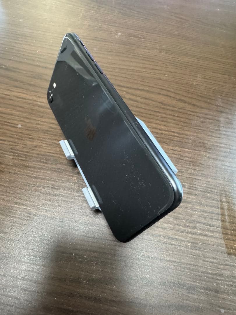 Apple iPhoneSE(第2世代) ブラック