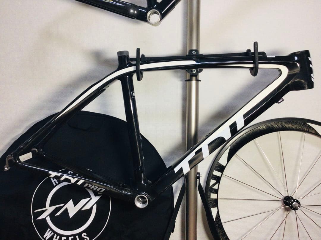 TNi フルカーボン製 ロードバイクフレーム プロトタイプ仕様 46 未使用品