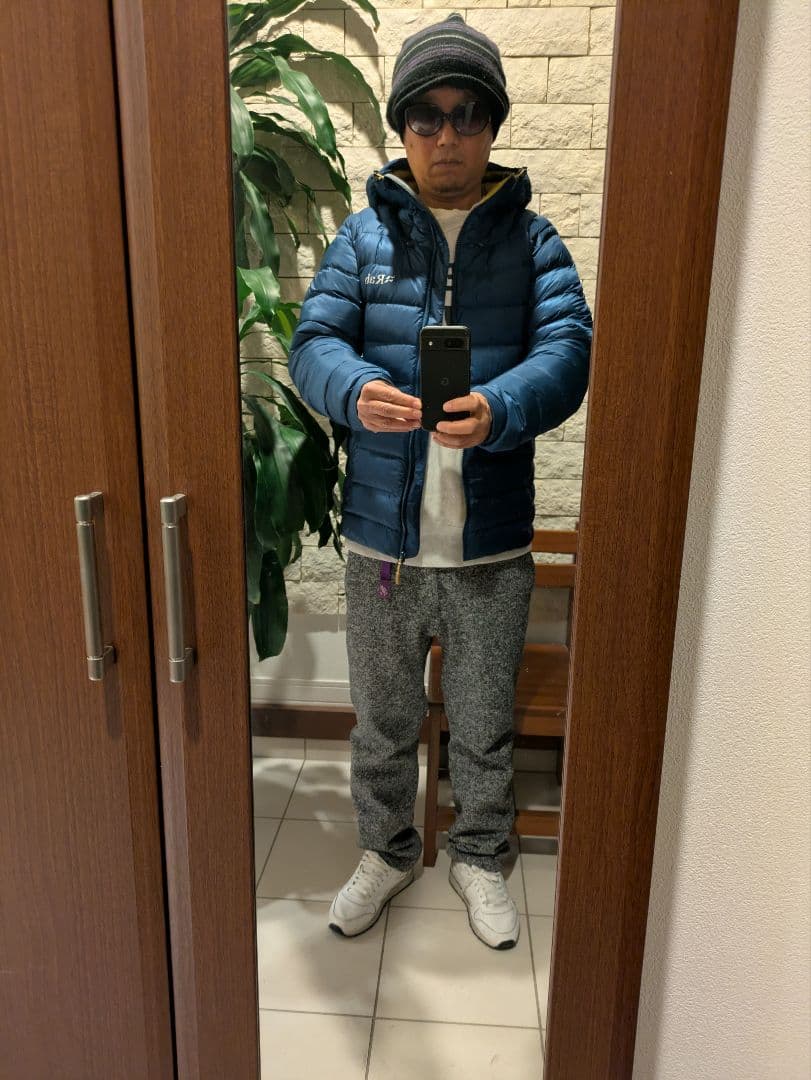 Rab ダウンジャケット M 青/黄色