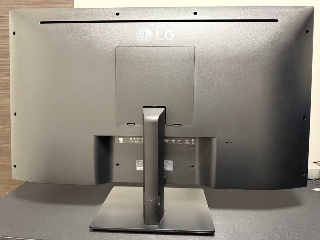 43UN700-B.AJP LG 42.5インチ ディスプレイモニター