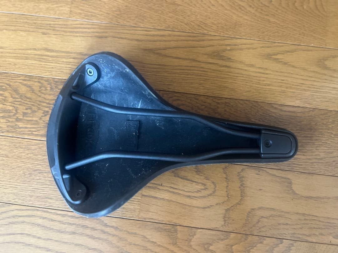 〝 CAMBIUM C17 〟 の限定カラーコレクション。