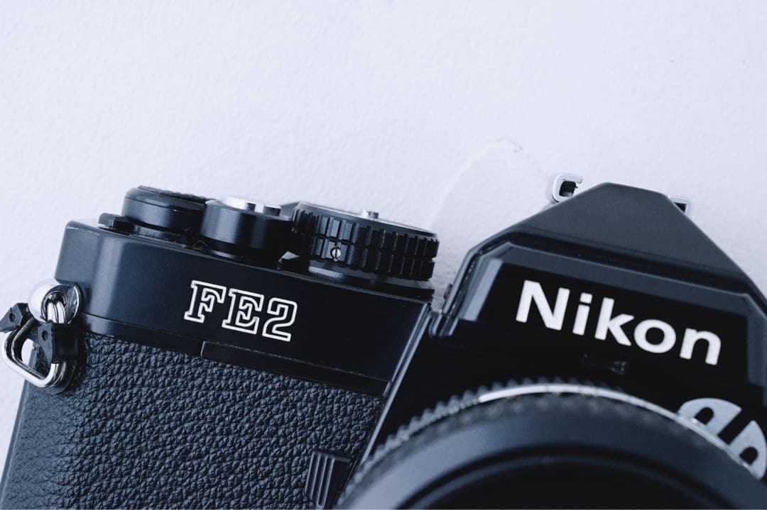 完動品 ◉ Nikon FE2 単焦点レンズ付き フィルムカメラ