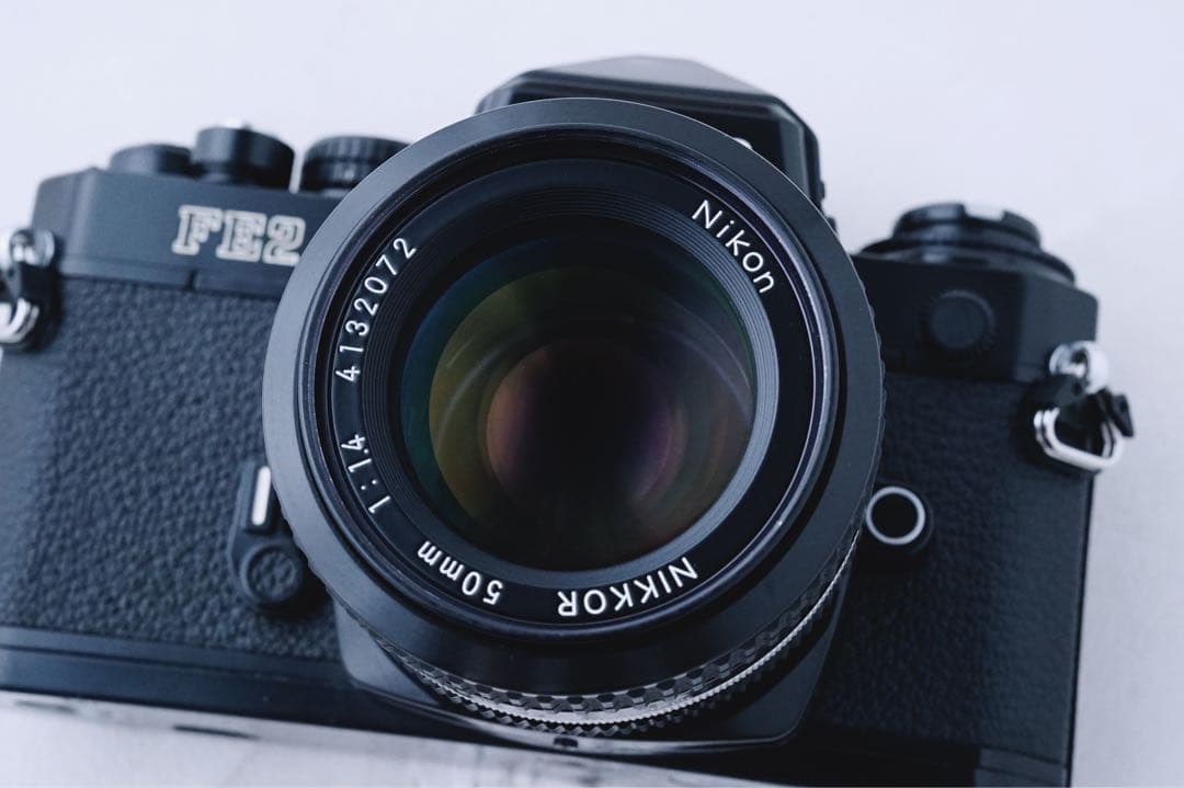 完動品 ◉ Nikon FE2 単焦点レンズ付き フィルムカメラ