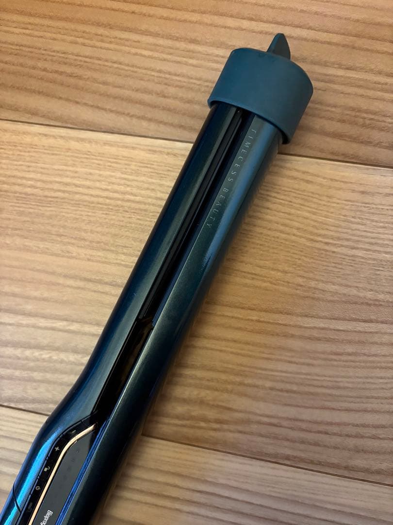 ヘアビューロン 7D プラス〈ストレートアイロン〉