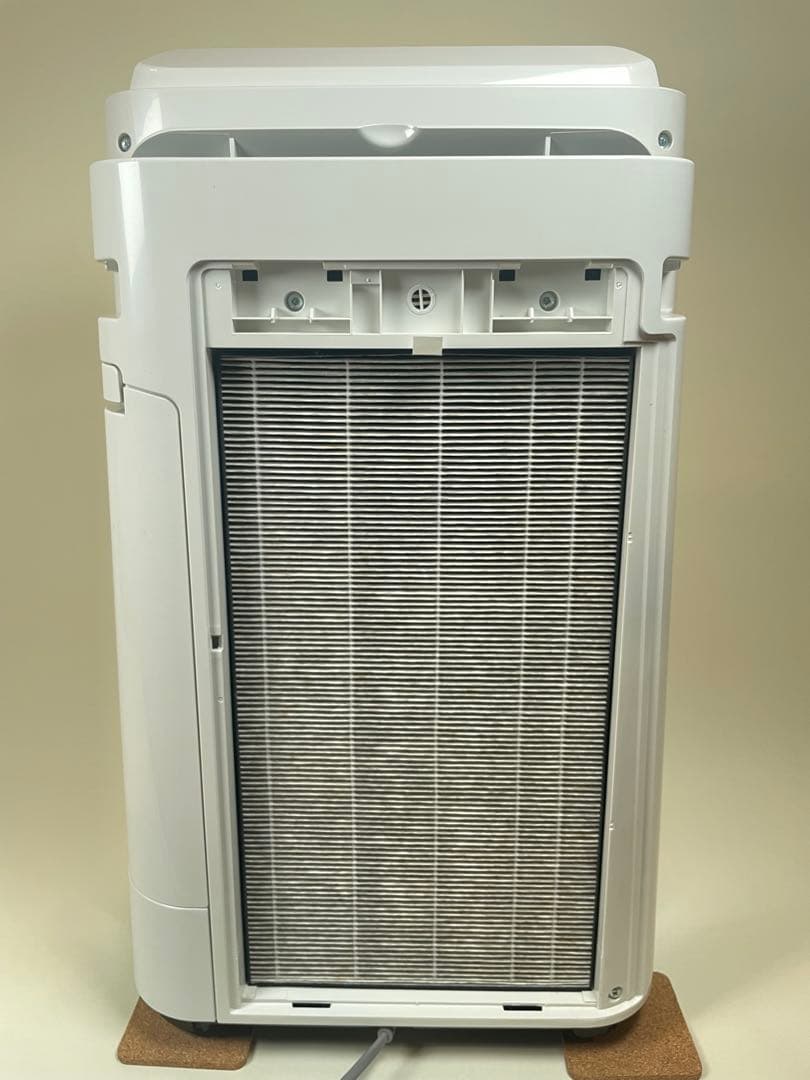 美品　シャープ 加湿空気清浄機 高濃度プラズマクラスター7000 2023年製