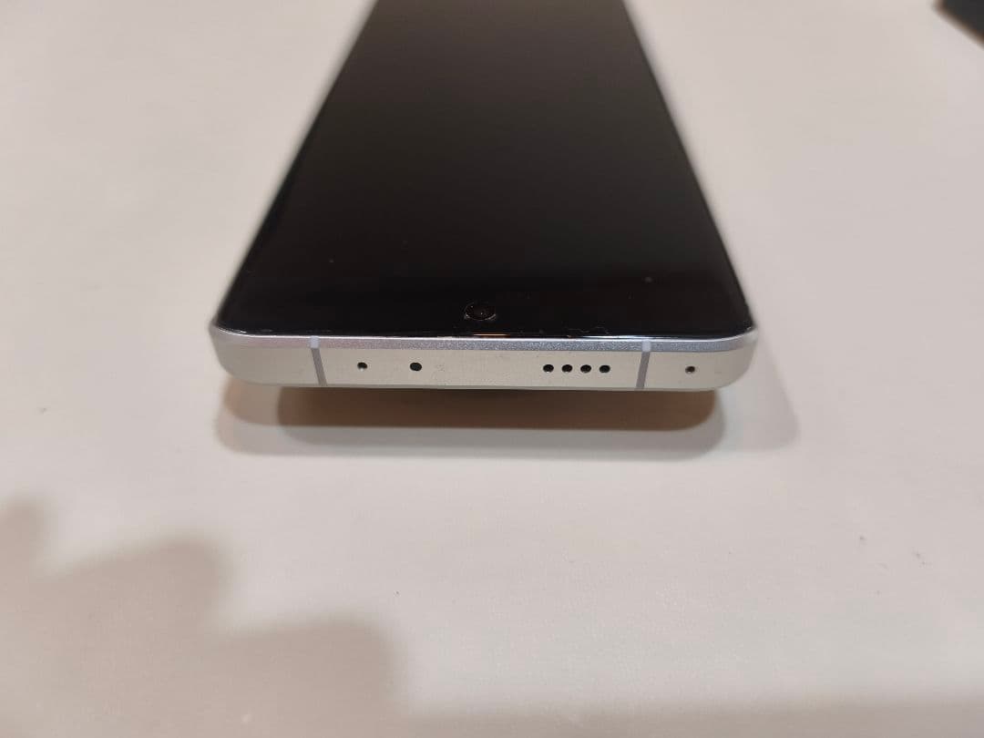 xiaomi 13 ultra 12+256GB ホワイト グローバルrom