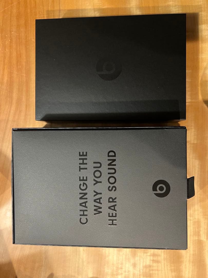 ヘッドホン beats solo3