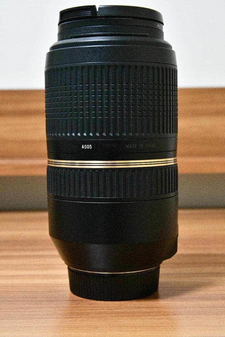 TAMRON SP 70-300mm F4-5.6 Di VC （A005）