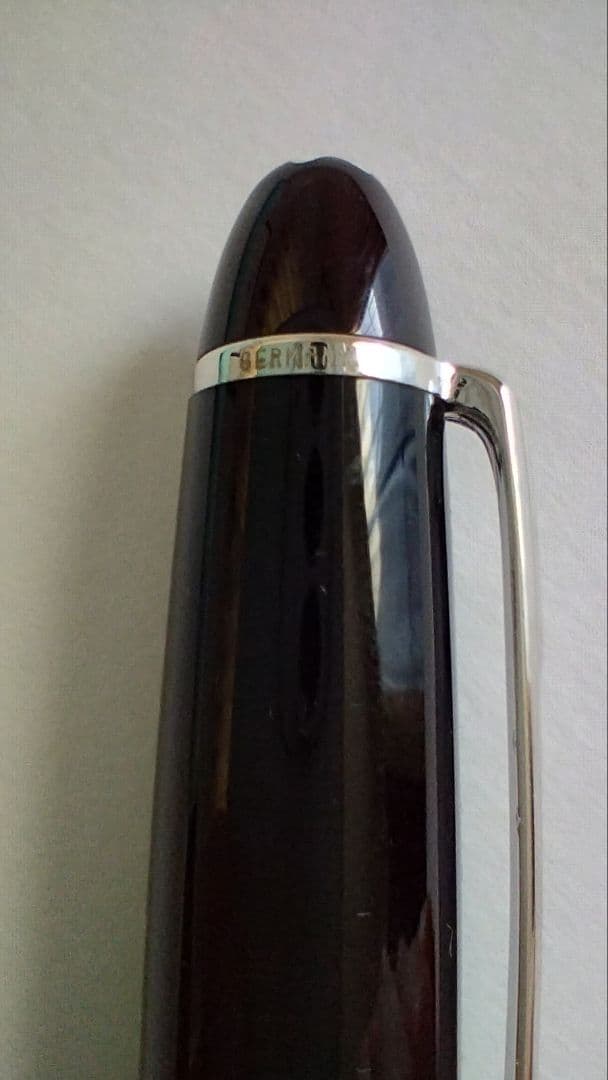 Montblanc 万年筆 P146