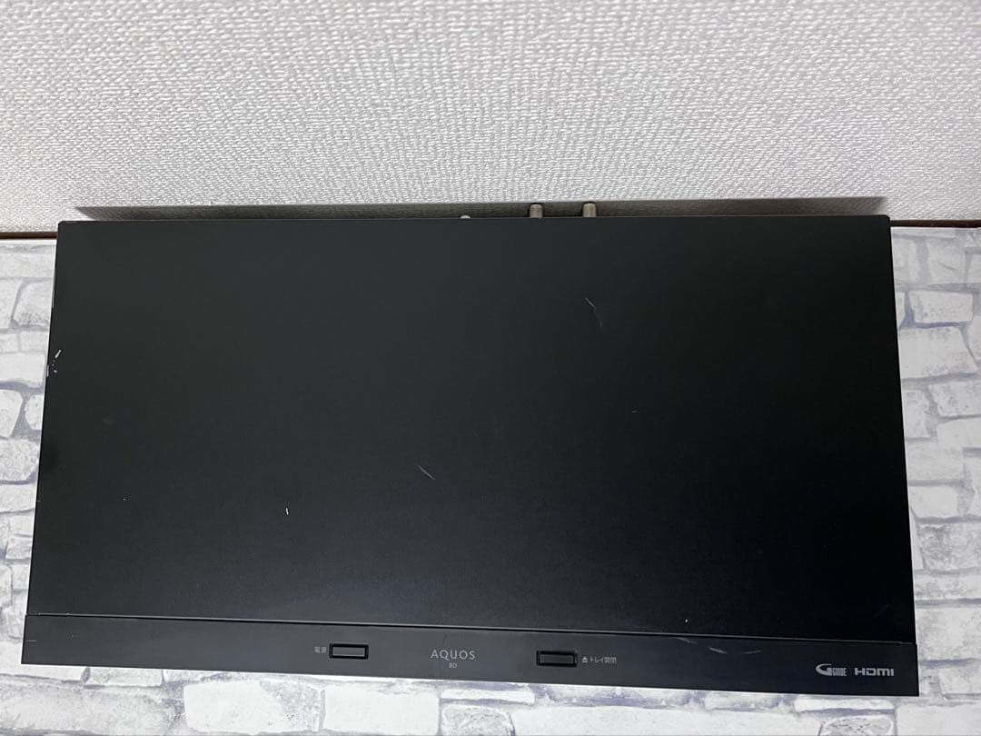 ULTRA HD 1TB 3番組録画　シャープBDレコーダー　BD-UT1100